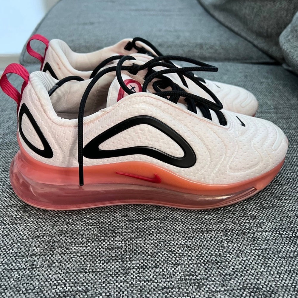 Nike Air Max 720